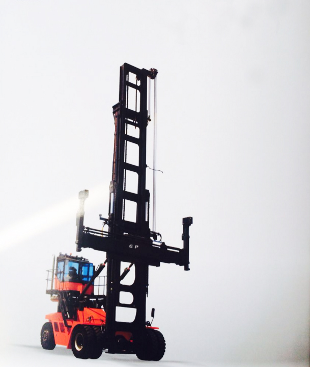 ZD90 Container Stacker Forklift with Advanced Lifting Capability