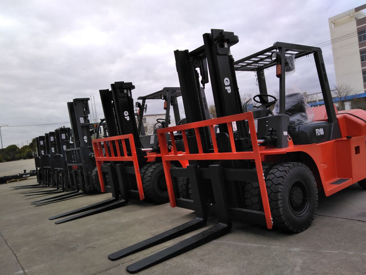 CPCD80 CPCD100 8.5-10 ton diesel counterweight forklift