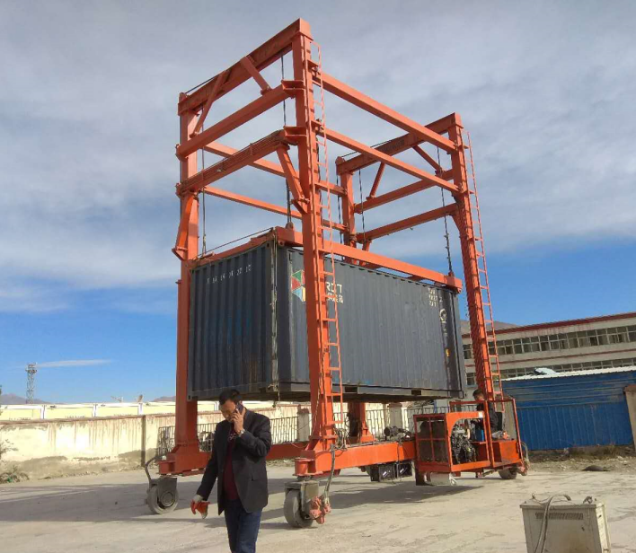 BSLD300 BSLD400 Connected container crane