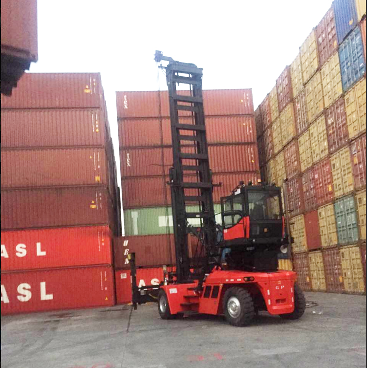 ZD90 Container Stacker Forklift with Advanced Lifting Capability