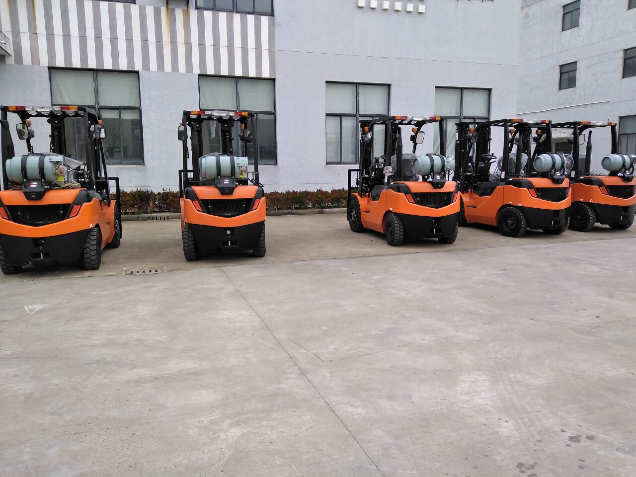 1-1.8ton gasoline LPG forklift propane forklift